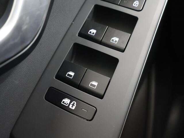 KIA e-Niro EV Edition Advanced 64.8 kWh | Navigatie | Parkeercamera | Lederen Bekleding | Stoel/Stuurwielverwarming | Elektrisch Verstelbare Bestuurdersstoel | Keyless Go |