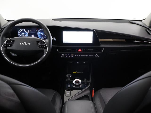 KIA e-Niro EV DynamicPlusLine 64.8 kWh | Panoramadak | Stoel/Stuurwielverwarming | Head-Up Display | Dodehoek detectie |
