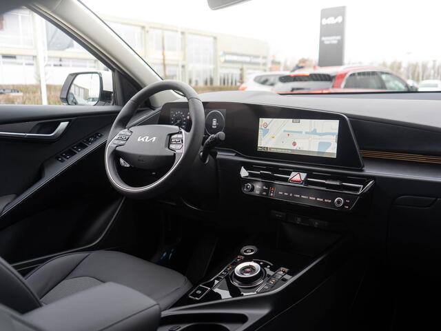 KIA e-Niro EV Light Advanced 64.8 kWh OP VOORRAAD | SNEL LEVERBAAR | Navigatie | Carplay | Adapt. Cruise | Climate | Keyless | Camera