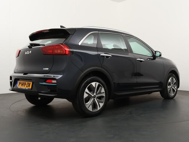 KIA e-Niro DynamicLine 64 kWh - SOH 97,8% - Navigatie - Adaptief Cruise Control - Climate Control - Keyless Entry - Apple/Android Carplay - Fabrieksgarantie Tot 2029