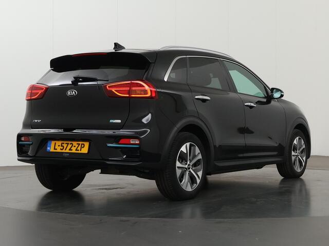 KIA e-Niro ExecutiveLine 64 kWh | Panoramadak | Lederen Bekleding | JBL Audio | Dodehoekdetectie | Stoel/Stuurwielverwarming | Stoelventilatie | Elektrisch bedienbare bestuurdersstoel met geheugenfunctie
