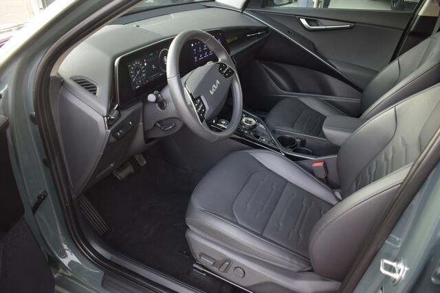 KIA e-Niro EV Edition Advanced 64.8 kWh | Navigatie | Camera | Leder | Stoel+StuurVerwarming | Cruise Control Adaptief | Tot 10Jr. Kia-Garantie |