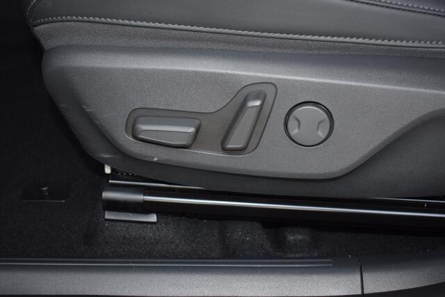 KIA e-Niro EV Edition Advanced 64.8 kWh | Navigatie | Camera | Leder | Stoel+StuurVerwarming | Cruise Control Adaptief | Tot 10Jr. Kia-Garantie |
