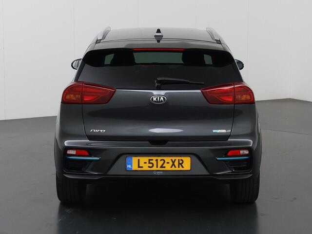 KIA e-Niro DynamicPlusLine 64 kWh | Panoramadak | Stoel/Stuurwielverwarming | Adaptieve Cruise Control | Keyless Go | LED Koplampen |