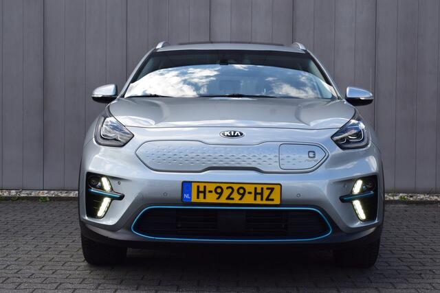 KIA e-Niro ExecutiveLine 64 kWh Trekhaak | JBL | Schuif/Kanteldak | Zwart Leder | Stoelverkoeling | Virtual Cockpit | Warmtepomp