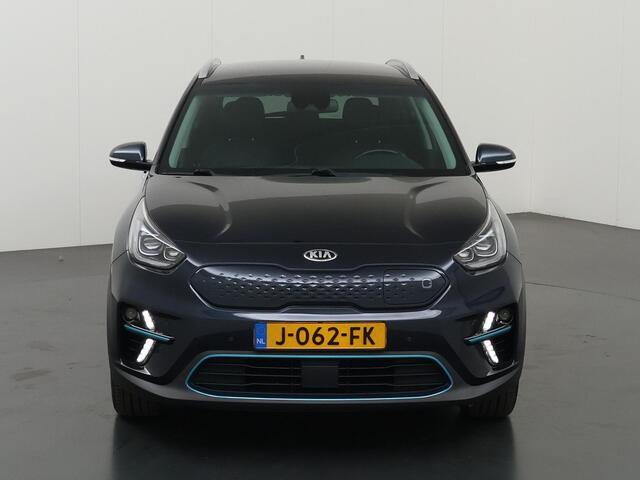 KIA e-Niro ExecutiveLine 64 kWh | Lederen Bekleding | JBL Audio | Dodehoekdetectie | Stoel/Stuurwielverwarming | Stoelventilatie | Elektrisch bedienbare bestuurdersstoel met geheugenfunctie |
