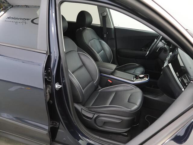 KIA e-Niro ExecutiveLine 64 kWh | Lederen Bekleding | JBL Audio | Dodehoekdetectie | Stoel/Stuurwielverwarming | Stoelventilatie | Elektrisch bedienbare bestuurdersstoel met geheugenfunctie |