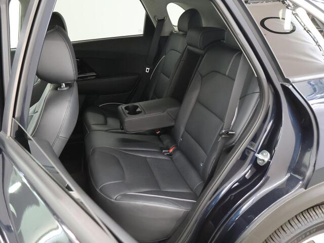KIA e-Niro ExecutiveLine 64 kWh | Lederen Bekleding | JBL Audio | Dodehoekdetectie | Stoel/Stuurwielverwarming | Stoelventilatie | Elektrisch bedienbare bestuurdersstoel met geheugenfunctie |