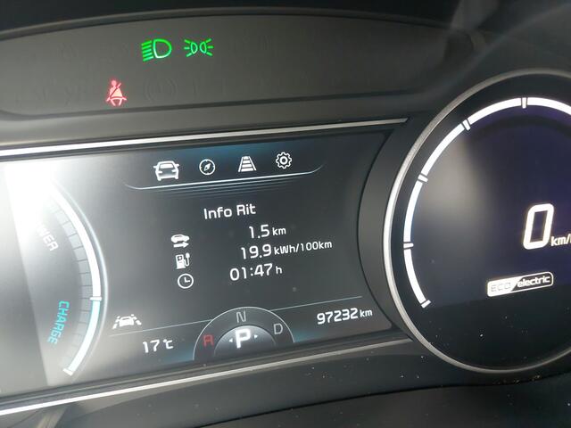 KIA e-Niro ExecutiveLine 64 kWh | Navigatie | Leder |