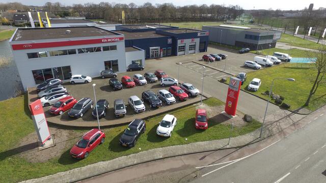 KIA e-Niro EV DynamicLine 64.8 kWh - Navigatie - Adaptieve Cruise Control - Apple/Android Carplay - Climate Control - Fabrieksgarantie Tot 2031