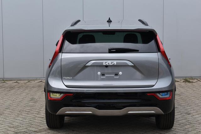 KIA e-Niro EV DynamicPlusLine 64.8 kWh | Voorraadactie | Schuif / Kanteldak | Head-Up | Stoel/Stuurverwarming | Elektr. Achterklep | Navigatie |