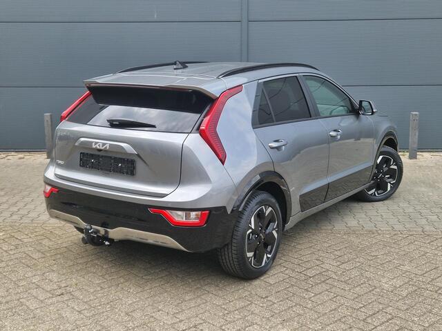 KIA e-Niro EV Light Advanced 64.8 kWh | Voorraadactie | Stoel / Stuurverwarming | Sfeerverlichting | Parkeercamera | Navigatie |
