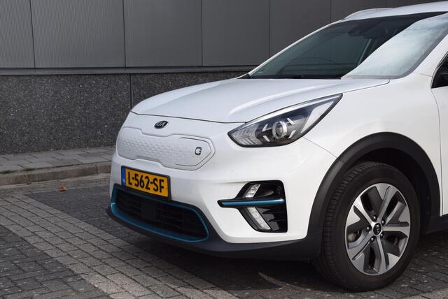 KIA e-Niro DynamicLine 64 kWh | Dealer onderhouden | Kia-garantie | 150KW - 3 fase |