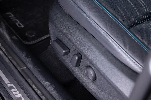 KIA e-Niro ExecutiveLine 64 kWh | SCHUIFDAK | LEDER | JBL | CARPLAY