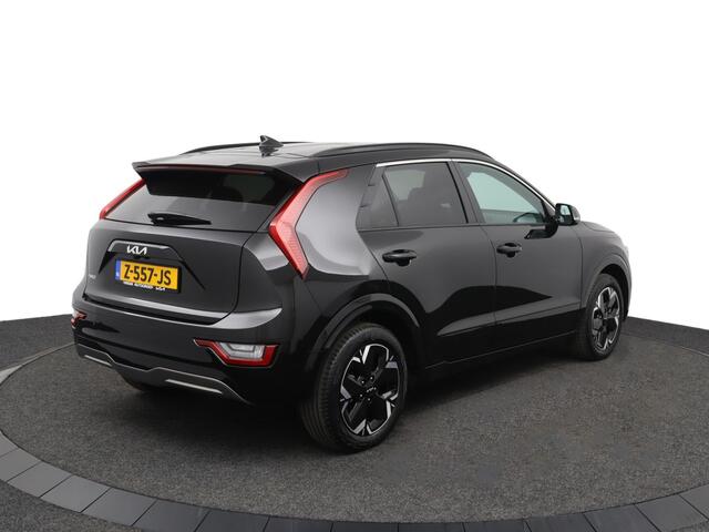 KIA e-Niro EV Edition Advanced 64.8 kWh - Stoel-/stuurverwarming - Cruise Control - Navigatie - Climate Control - Fabrieksgarantie tot 04-2031
