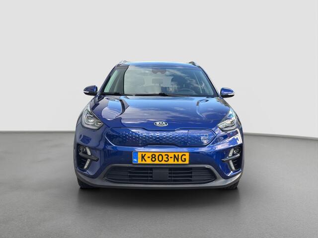 KIA e-Niro ExecutiveLine 64 kWh Kia e-Niro ExecutiveLine 64kWh | Leder | Navigatie | Apple Carplay & Android Auto | Schuif-/kanteldak |