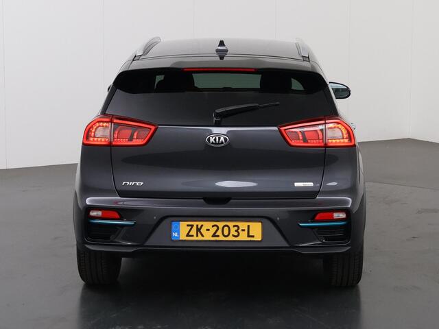 KIA e-Niro ExecutiveLine 64 kWh | Lederen Bekleding | JBL Audio | Dodehoekdetectie | Stoel/Stuurwielverwarming | Stoelventilatie | Elektrisch bedienbare bestuurdersstoel met geheugenfunctie