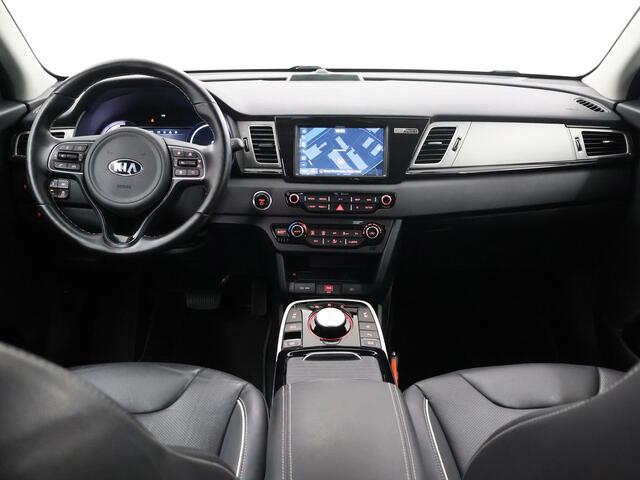 KIA e-Niro ExecutiveLine 64 kWh | Lederen Bekleding | JBL Audio | Dodehoekdetectie | Stoel/Stuurwielverwarming | Stoelventilatie | Elektrisch bedienbare bestuurdersstoel met geheugenfunctie