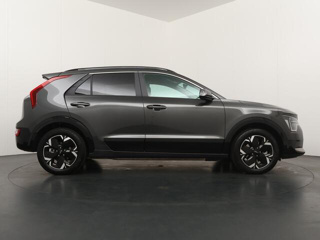 KIA e-Niro EV Edition Advanced 64.8 kWh - SOH 99% - Stoel-/stuurverwarming - Navigatie - Cruise Control - Climate Control - Keyless Entry - Fabrieksgarantie tot 06-2031