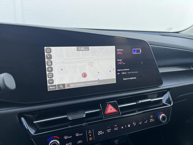 KIA e-Niro EV DynamicLine 64.8 kWh /airco (automatisch)/Apple Carplay/Android Auto/ cruise control adaptief met Stop&Go en stuurhulp/ file assistent/