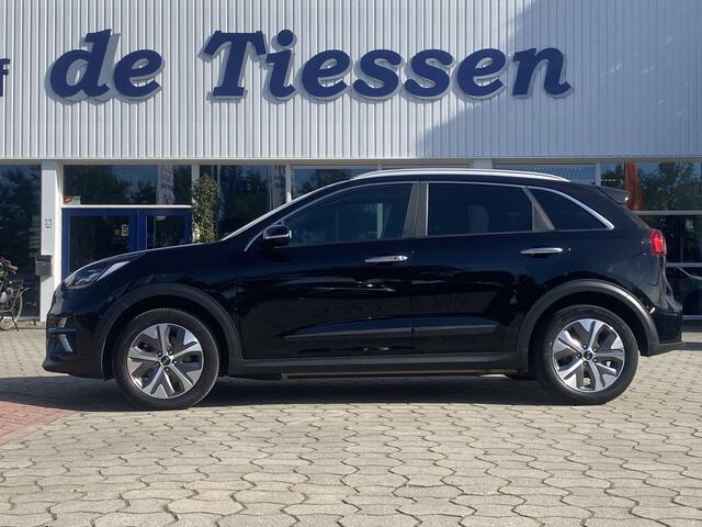 KIA e-Niro DynamicPlusLine 64 kWh Schuifdak, Winterpakket, Rijklaar met beurt & garantie!