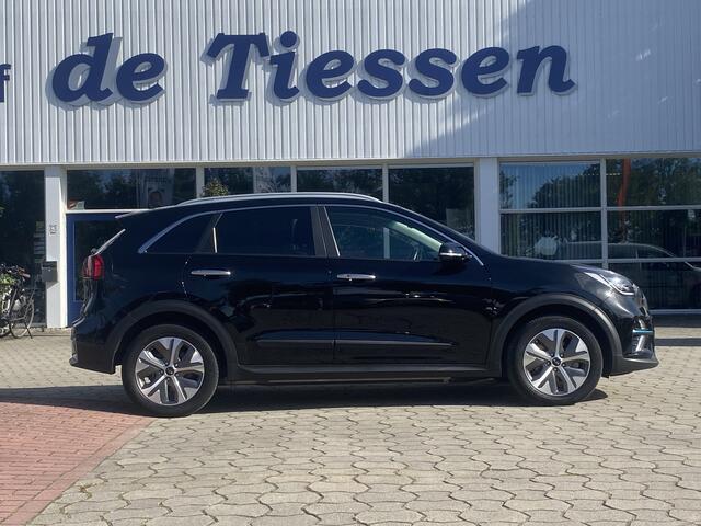 KIA e-Niro DynamicPlusLine 64 kWh Schuifdak, Winterpakket, Rijklaar met beurt & garantie!