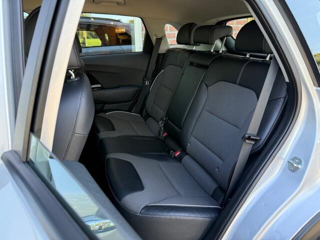 KIA e-Niro DynamicLine 64 kWh FASE 3 / STOELVERW. / CAMERA / RIJKLAAR