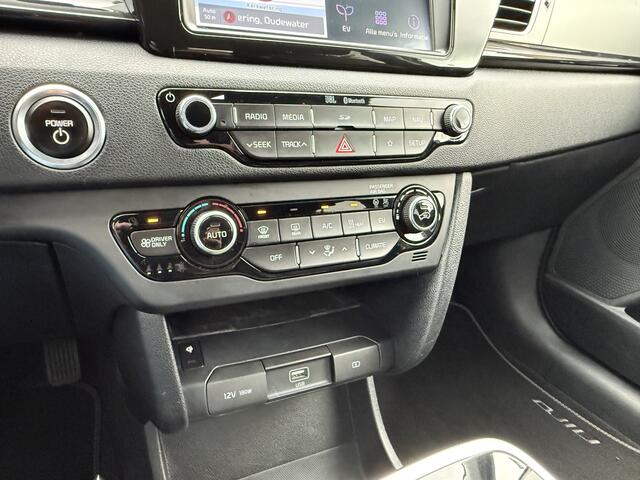 KIA e-Niro ExecutiveLine 64 kWh Leer, Camera, Stoel/Stuur Verwarming