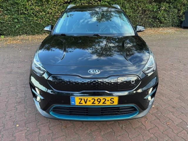 KIA e-Niro EXECUTIVELINE 64KWH LEER/ACARPLAY/FABRIEKSGARANTIE