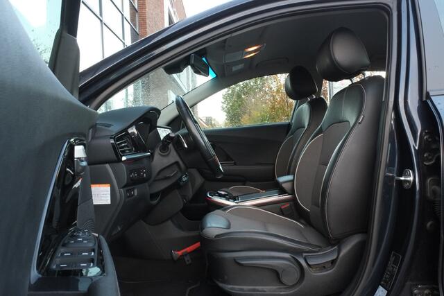 KIA e-Niro DynamicLine 64 kWh Achteruitrijcamera, Warmtepomp, SOH 94%