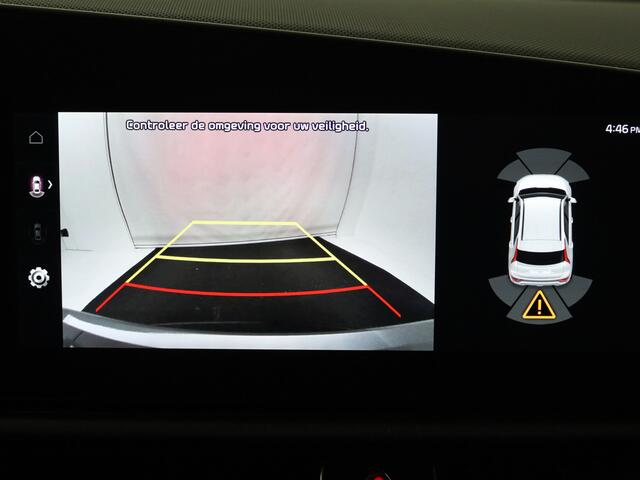 KIA e-Niro EV ExecutiveLine 64.8 kWh | Schuif-/kanteldak | Camera | Navigatie | LM velgen | Leder |