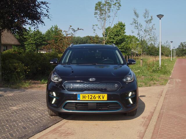 KIA e-Niro ExecutiveLine 64 kWh | Camera | Apple Carplay | Cruise Control | JBL | Leer |