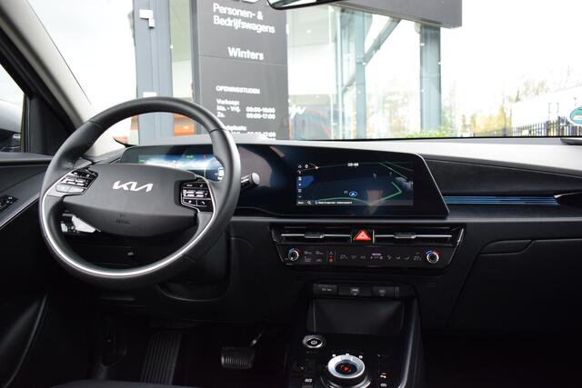 KIA e-Niro EV DynamicLine 64.8 kWh | Navigatie | Camera | Adaptive Cruise Control | Tot 10jr. Kia-Garantie |