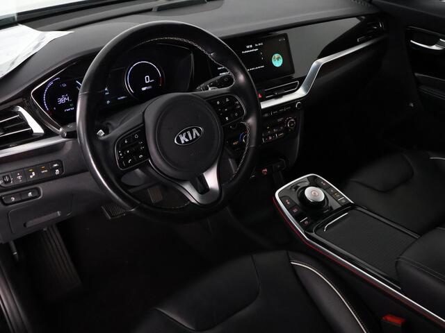 KIA e-Niro ExecutiveLine 64 kWh 450 km actieradius | Navigatie | Stoelverwarming | Leder |