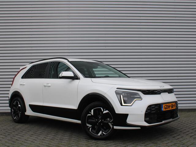 KIA e-Niro EV Edition Advanced 64.8 kWh | Stuur-/stoelverwarming | Elektr. stoelverstelling | Camera | Cruise adapt. | 17"LM | Clima | 17% bijtelling |