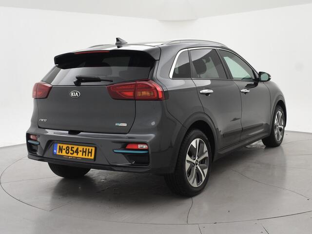KIA e-Niro DYNAMICPLUSLINE 64 kWh + SCHUIFDAK | CARPLAY | CAMERA | STOEL/STUUURWIELVERW.