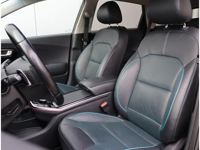 KIA e-Niro ExecutiveLine 64 kWh | Stoelventilatie | Leder | Camera | Keyless |