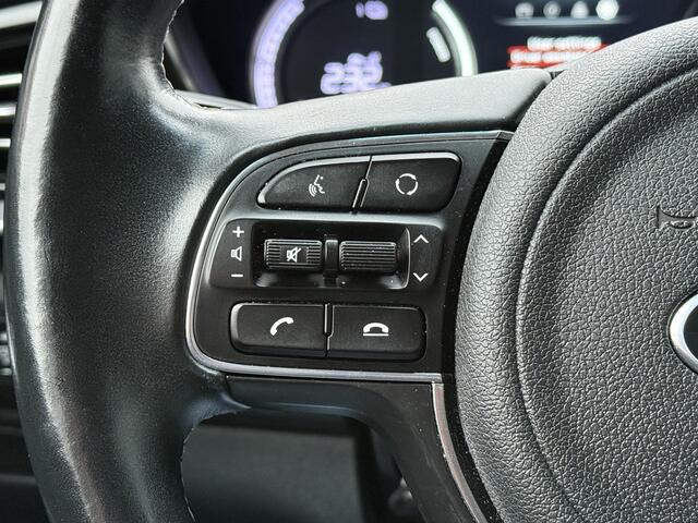 KIA e-Niro BWJ 2020 ExecutiveLine 64 kWh 204 PK AUTOMAAT VOL| LEDER | MEMORY STOEL | STOEL + STUUR VERW. STOEL VENT. | LED | DAB+ | NAVI | CLIMA | CARPLAY & ANDROID | LMV | PDC