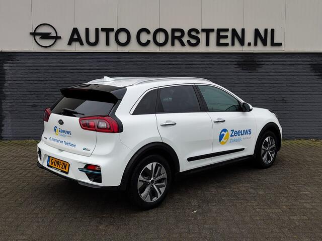 KIA e-Niro Executive 64kWh SOH 100% Leer Elek.Stoel+Memory Warmtepomp Pdc Navi Ecc Camera Apple Carplay Android Auto Stoelverwarming+Koeling Stuurverwarming Lmv Privacy Glas DAB Vess Lane Assist Blind Spot 1e Eigenaar Origineel Nederlandse Auto Zeer compleet!