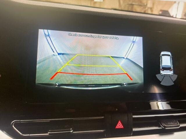 KIA e-Niro DynamicLine 64 kWh CAMERA / STOEL&STUUR VERW. / ADDAPT.CRUISE /