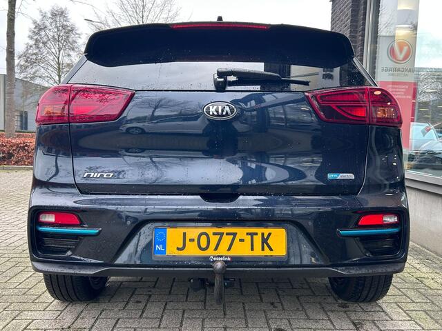 KIA e-Niro ExecutiveLine 64 kWh | SOH 100% | Adapt Cruise | Lederen bekleding |