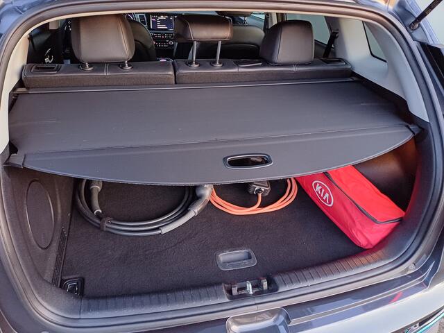 KIA e-Niro ExecutiveLine 64 kWh | ELEKTRISCH | STOEL/STUUR VERWARMING/VERKOELING | 64 kWh | Wij bieden ook financiering mogelijkheden aan.