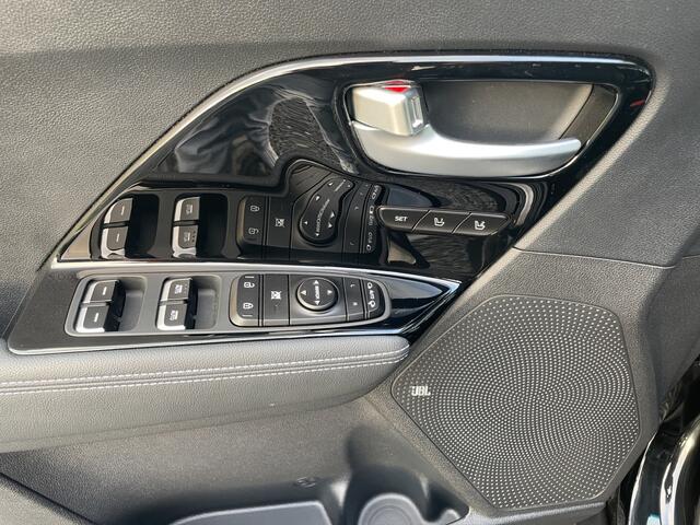 KIA e-Niro ExecutiveLine 64 kWh Carplay | Memory Seat | Leder