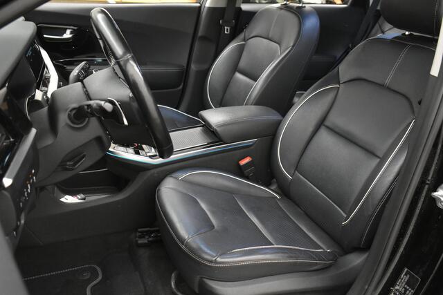 KIA e-Niro Executive 64 kWh 3Fase Vol Leder SOH 100% JBL Sound Mem Seats All Weather banden