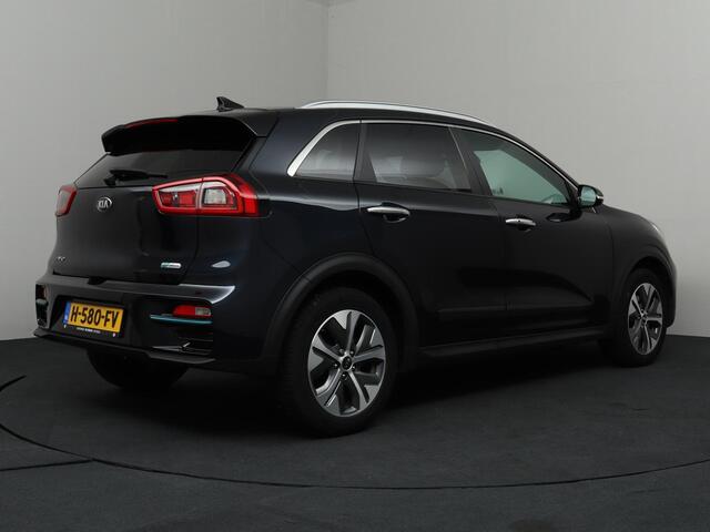 KIA e-Niro ExecutiveLine 64 kWh | SoH 94,1% | Camera | Warmtepomp | Adaptief Cruise!