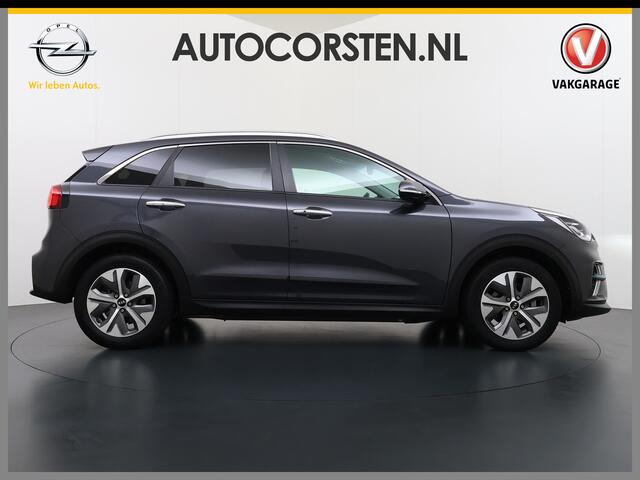 KIA e-Niro 64kWh Leer+Elek.Stoel+Memory+Gekoeld Warmtepomp ExecutiveLine JBL®-Hifi Adap.Cruise Camera Navi Ecc Pdc Stoelverwarming-Koeling SOH 100% Stuurverwarming Keyless Blind Spot Lane Assist Led Lmv 17" 1e Eigenaar Origineel Nederlandse Auto ¤ 48.000,- nieuw