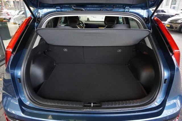 KIA e-Niro EV Air 64.8 kWh | Navi | Adapt. Cruise | Stoel-/stuurverwarming