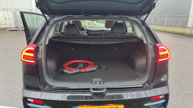 KIA e-Niro DynamicLine 64 kWh | Wordt verwacht | SoH 96% | Warmtepomp | Stoelverwarming