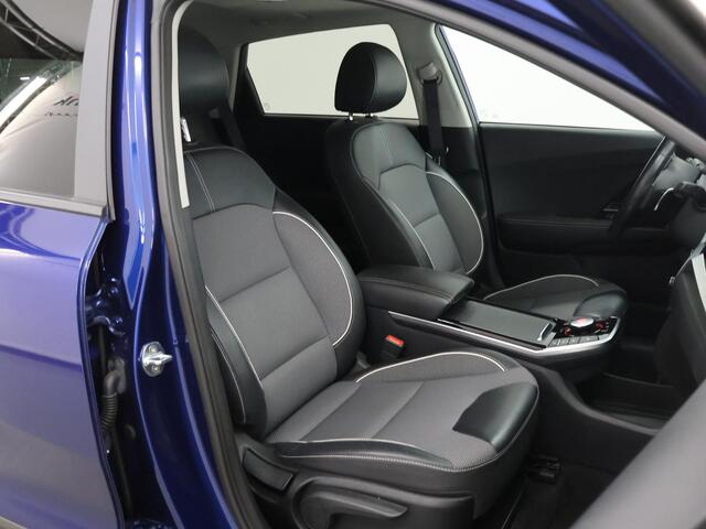 KIA e-Niro DynamicPlusLine 64 kWh | Panoramadak | Stoel/Stuurwielverwarming | Adaptieve Cruise Control | Keyless Go | LED Koplampen |