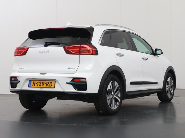 KIA e-Niro DynamicPlusLine 64 kWh | Panoramadak | Stoel/Stuurwielverwarming | JBL | Adaptieve Cruise Control | Keyless Go | LED Koplampen |